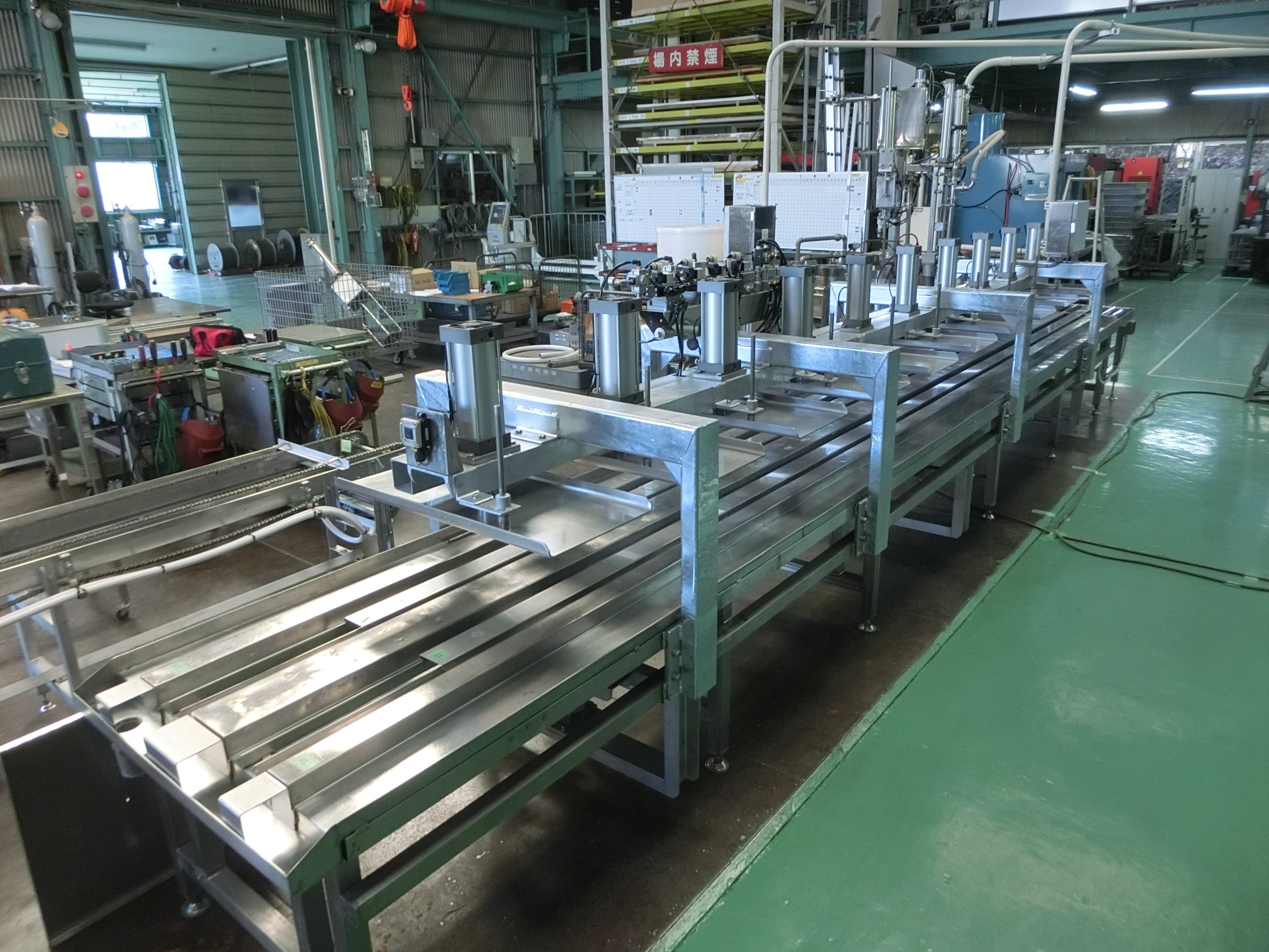 プレス機/株式会社間瀬